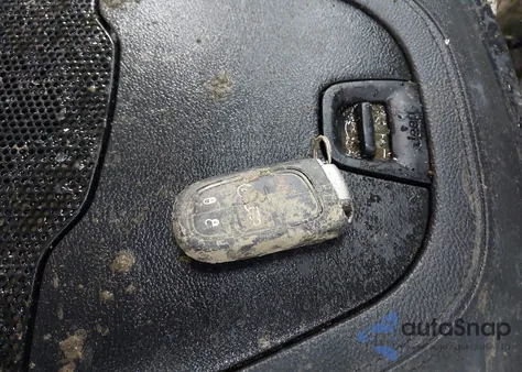 2019 Jeep Cherokee Limited 4X4 from USA, damaged, VIN 1C4PJMDX0KD452309